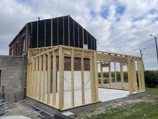 Avant - ossature bois et extension bardage cédral C08